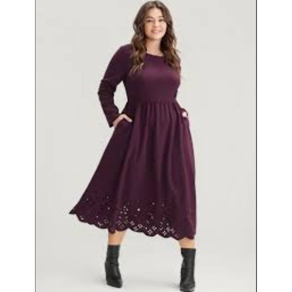 Bloomchic dress M 10 burgundy laser cut with pockets